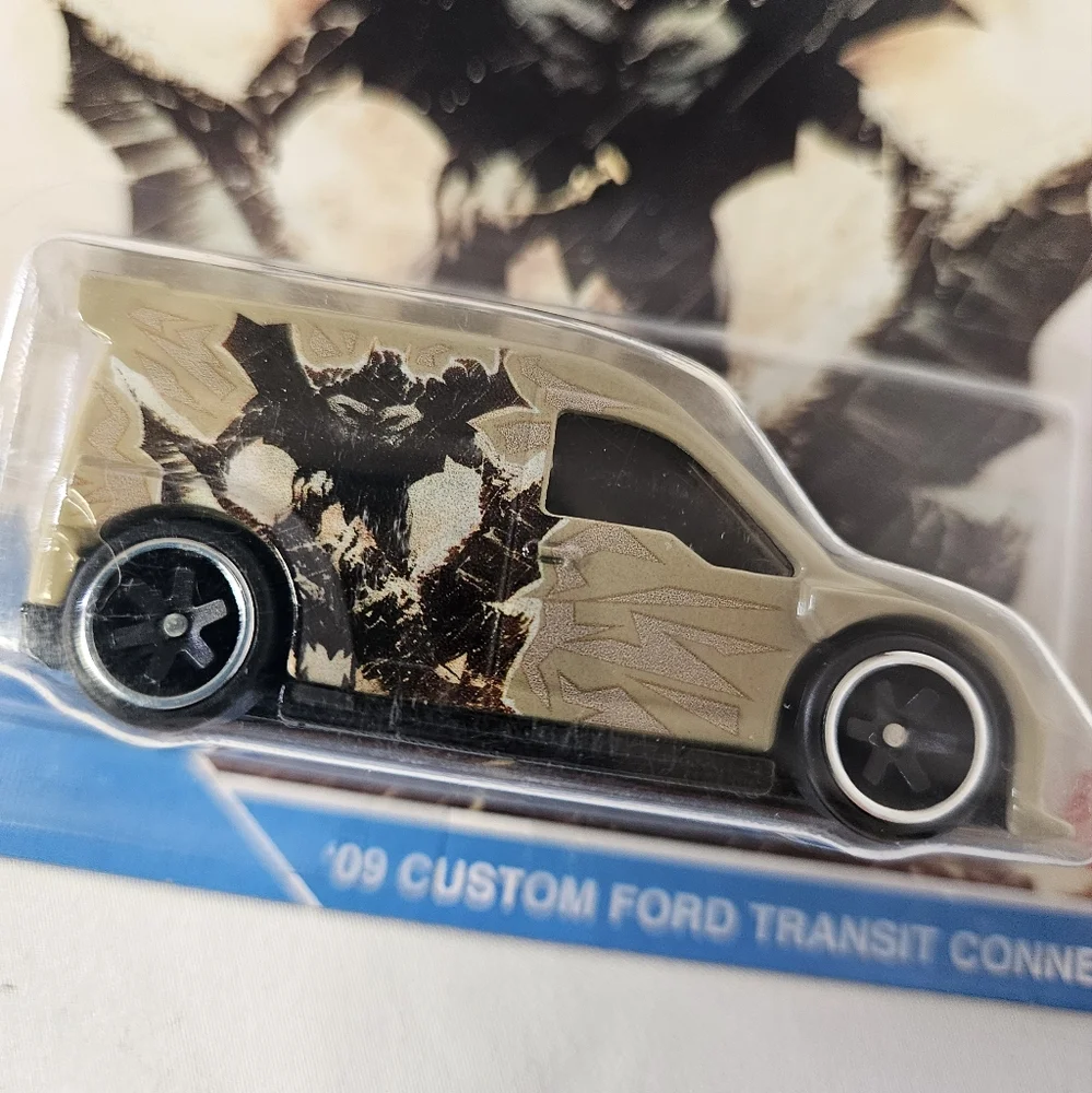 Hot Wheels Premium 2022 Batman '09 Custom Ford‎ Transit Connect 1/5 Real Riders